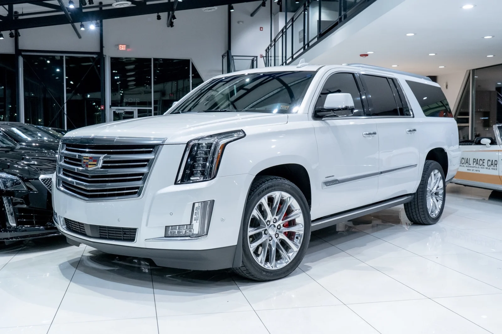 Can You Get a Luxury Car or SUV Rental in Anchorage for Special Occasions?